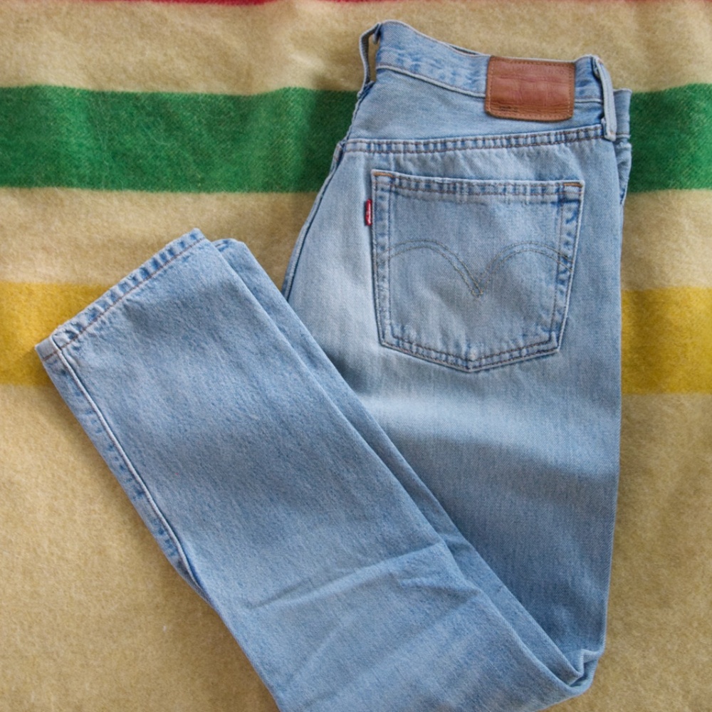 Levis Straight Skinny Premium Denim